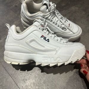 Fila Women's White Chunky Sneakers
